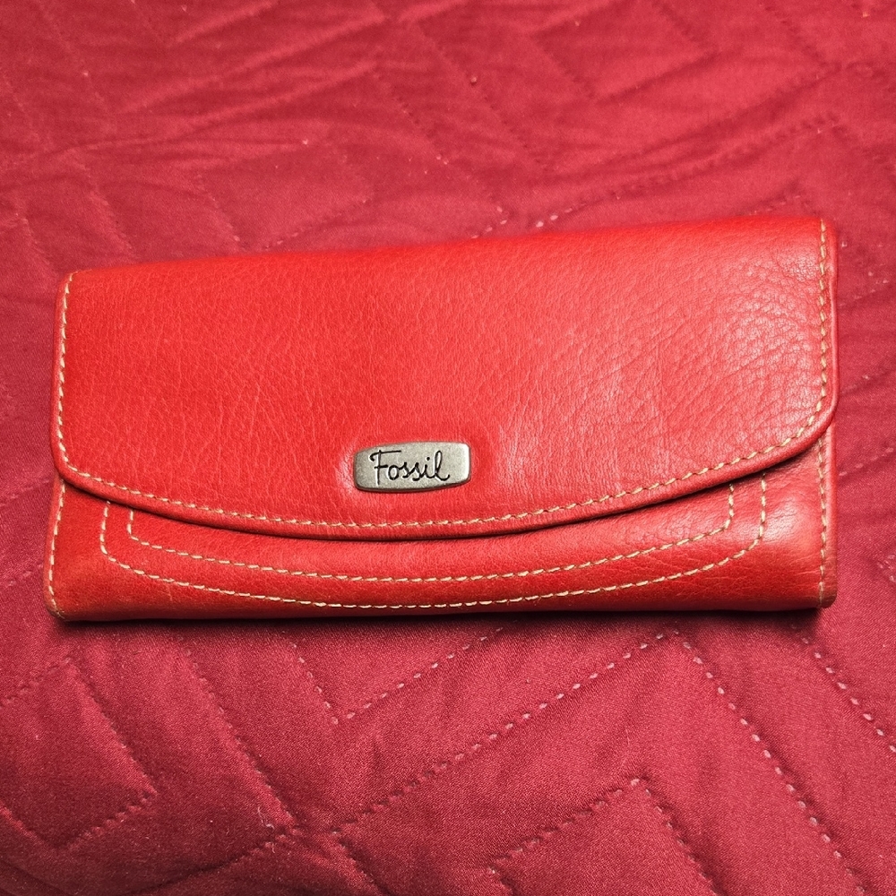 Fossil Red Leather Wallet with Flap-Over Design